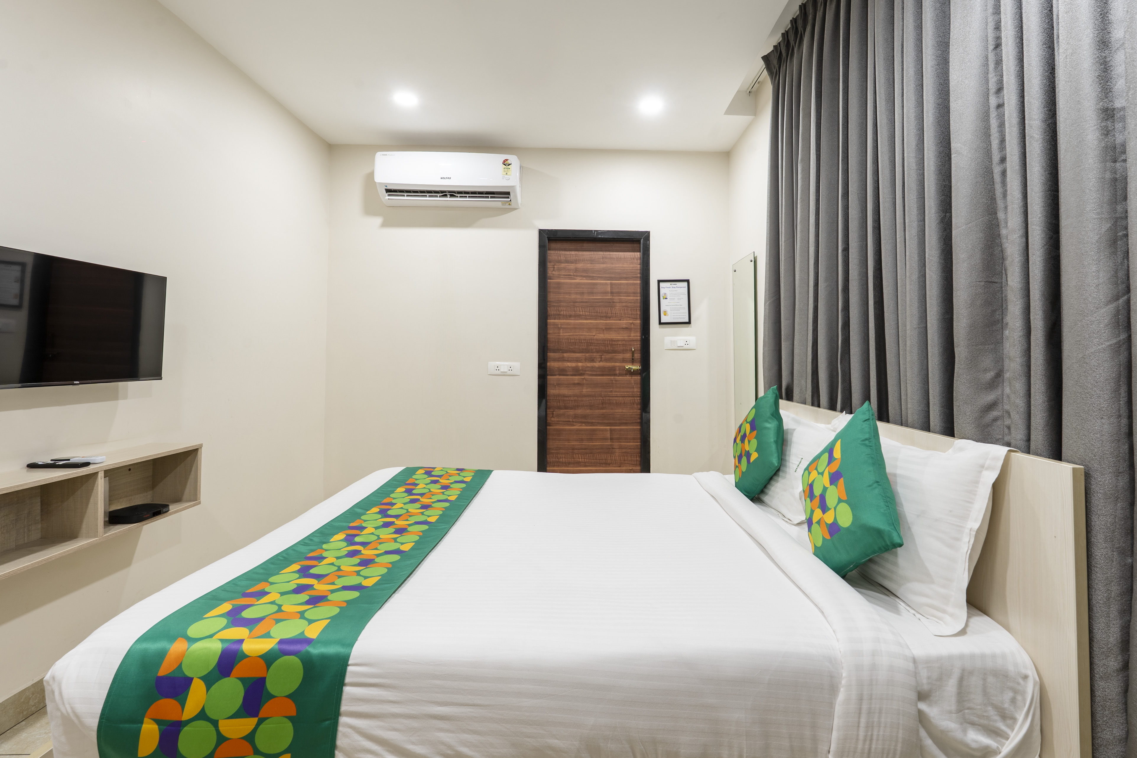 Superior Room View 2